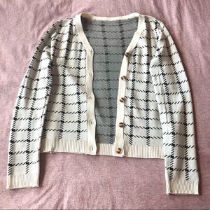 Yesstyle sweater and tank top set